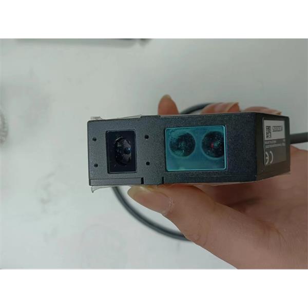 KEYENCE基恩士LK-G3000系列高速高精度CCD激光位移傳感器感測頭LK-G80