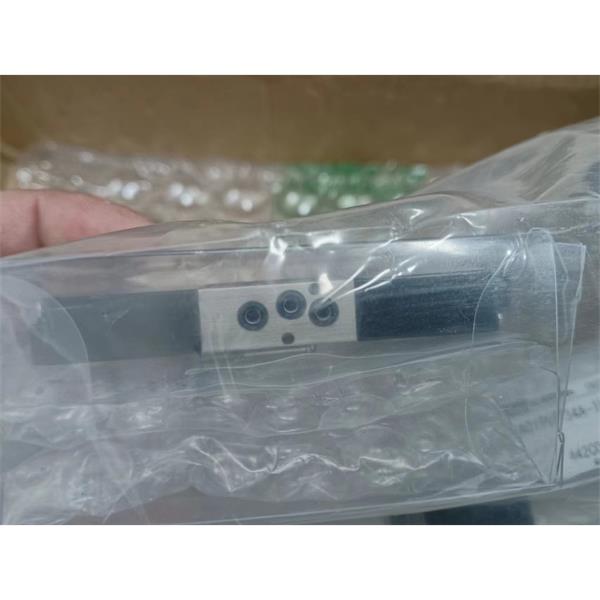 日本TRUSCO中山SHOWA DENKI集霧器	CRMH-H04-S12 3P200V 50/60Hz 0.4KW（運賃込1000）